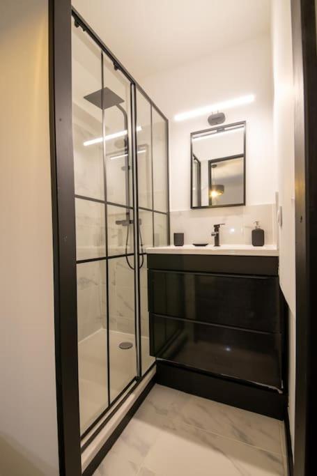 Superbe Appartement Centre Historique อาวีญง ภายนอก รูปภาพ