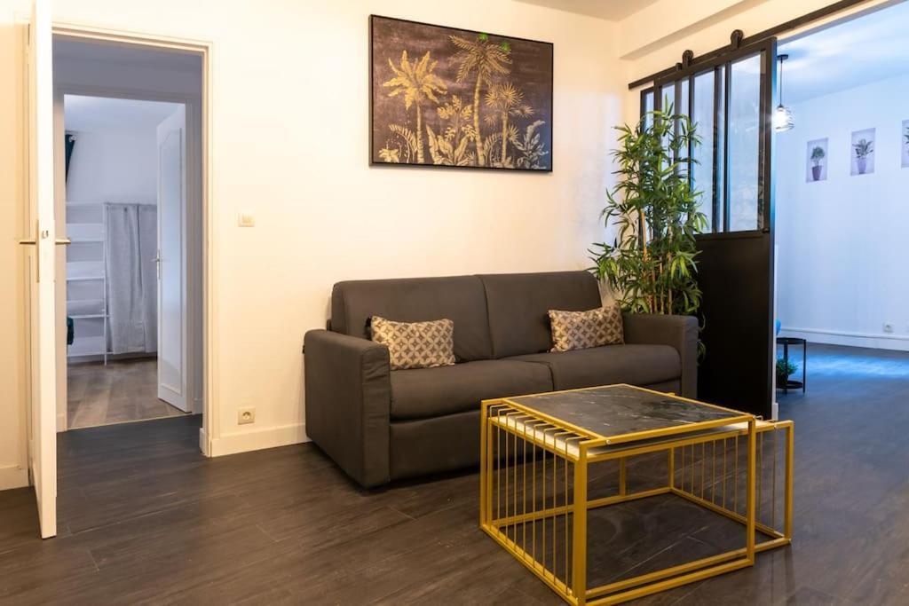 Superbe Appartement Centre Historique อาวีญง ภายนอก รูปภาพ